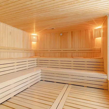 Lejlighed Luxuswohnung In Mit 270 Grad Panoramablick Auf Berge Und Fluss *